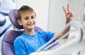 راهکارهای کاهش ترس کودکان از تجهیزات دندانپزشکی